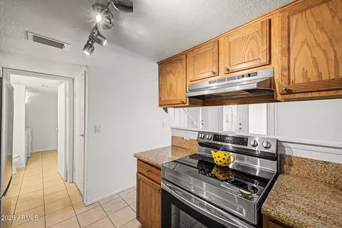 Kitchen - 3511 E Baseline Rd #1237, Phoenix, AZ 85042 photo 2 of 4