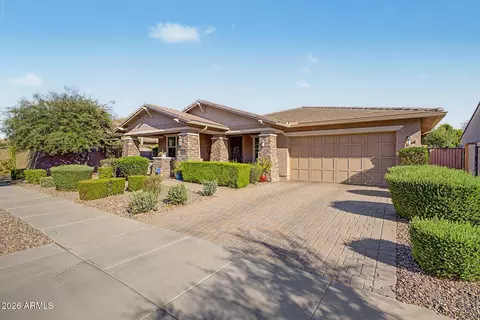 Exterior - 10561 E Pivitol Ave, Mesa, AZ 85212 photo 4 of 15