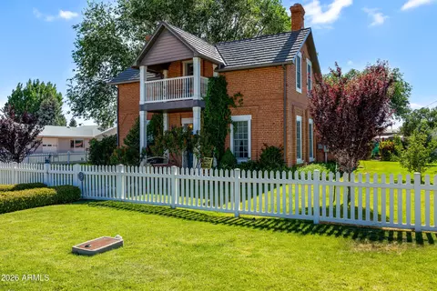 184 S 1st E St, Snowflake, AZ 85937