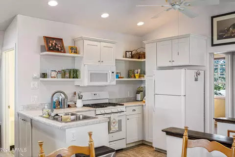Kitchen - 184 S 1st E St, Snowflake, AZ 85937 photo 3 of 3