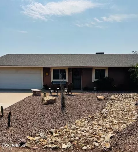 506 N Hawes Rd, Mesa, AZ 85207