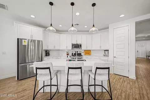 Kitchen - 9837 E Tiburon Ave, Mesa, AZ 85212 photo 2 of 5