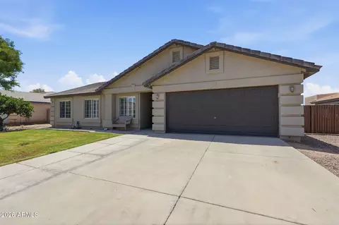 Exterior - 11261 E Renfield Ave, Mesa, AZ 85212 photo 8 of 9