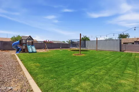 Exterior - 11261 E Renfield Ave, Mesa, AZ 85212 photo 7 of 9