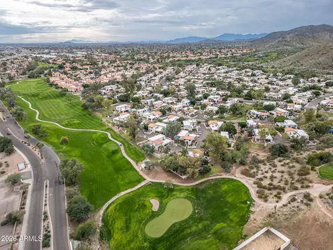 View/Area - 4717 E Winston Dr, Phoenix, AZ 85044 photo 2 of 12