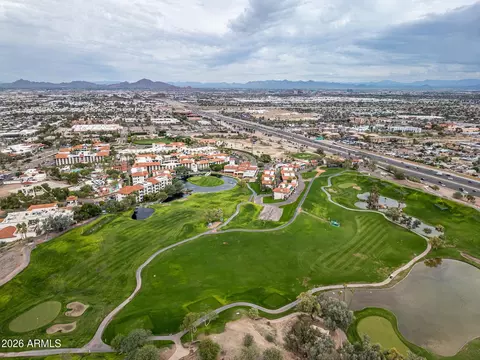 View/Area - 4717 E Winston Dr, Phoenix, AZ 85044 photo 10 of 12