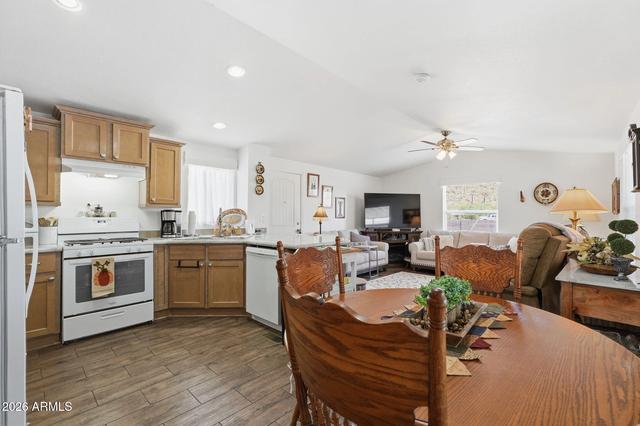 8421 E Main St, Mesa, AZ 85207