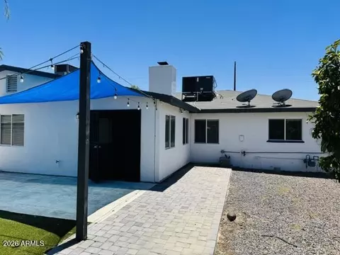 Exterior - 5320 E Thomas Rd, Phoenix, AZ 85018 photo 3 of 4