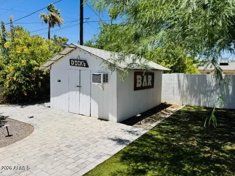 Exterior - 5320 E Thomas Rd, Phoenix, AZ 85018 photo 1 of 4