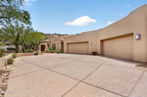 Exterior - 1611 E Desert Willow Dr, Phoenix, AZ 85048 photo 2 of 25