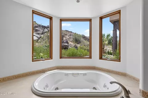 Bath - 1611 E Desert Willow Dr, Phoenix, AZ 85048 photo 4 of 15