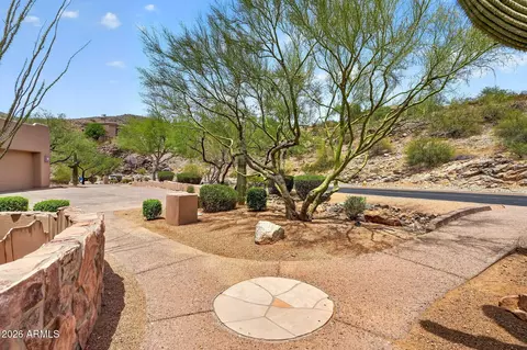 Exterior - 1611 E Desert Willow Dr, Phoenix, AZ 85048 photo 4 of 25