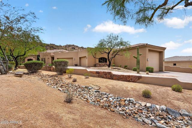 1611 E Desert Willow Dr, Phoenix, AZ 85048