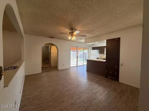 4348 N 79th Dr, Phoenix, AZ 85033 photo 3