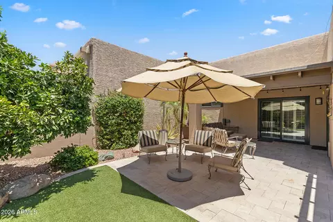 Exterior - 4113 E Paradise Dr, Phoenix, AZ 85028 photo 5 of 11