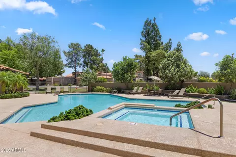 Exterior - 4113 E Paradise Dr, Phoenix, AZ 85028 photo 10 of 11
