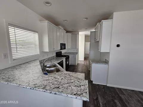 8421 E Apache Trl #18, Mesa, AZ 85207 photo 5