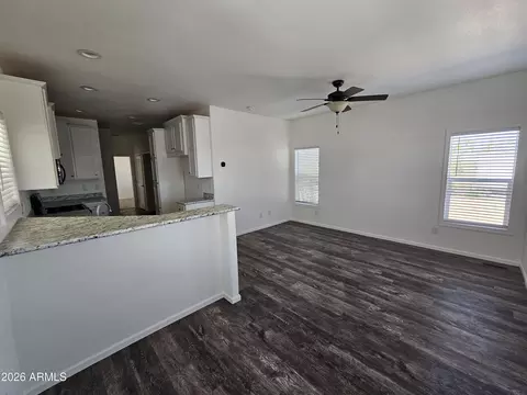8421 E Apache Trl #18, Mesa, AZ 85207 photo 3