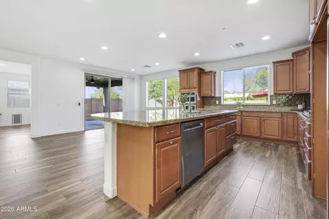 3421 E Plum St, Gilbert, AZ 85298 photo 5