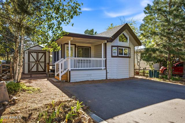 2714 Stagecoach Blvd, Overgaard, AZ 85933