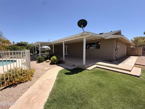 Exterior - 1116 E Redfield Rd, Tempe, AZ 85283 photo 7 of 7