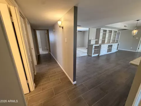 Entry Way - 1116 E Redfield Rd, Tempe, AZ 85283 photo 2 of 2