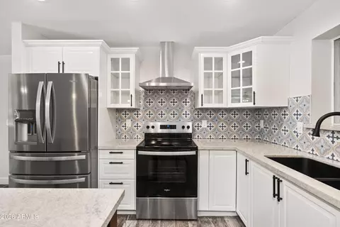 Kitchen - 4747 E Mclellan Rd, Mesa, AZ 85205 photo 4 of 6