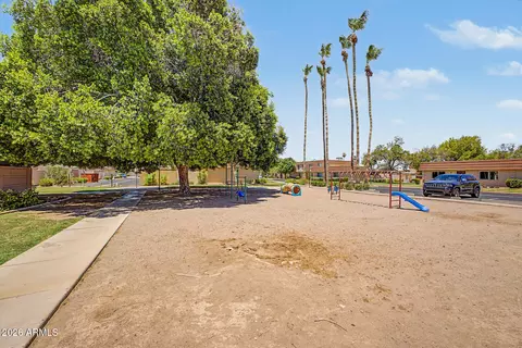Exterior - 1620 E Donner Dr, Tempe, AZ 85282 photo 17 of 17