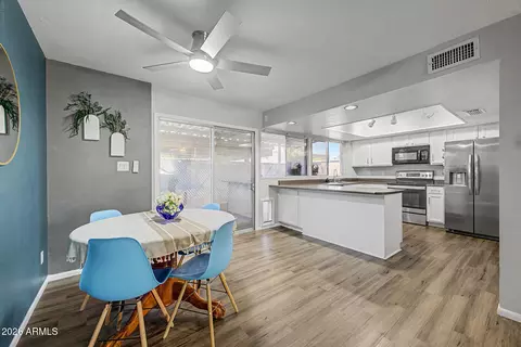 Dining - 1620 E Donner Dr, Tempe, AZ 85282 photo 1 of 3