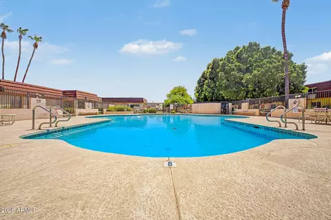 Exterior - 1620 E Donner Dr, Tempe, AZ 85282 photo 14 of 17