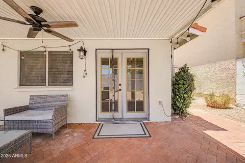 Exterior - 9405 S 45th Pl, Phoenix, AZ 85044 photo 6 of 9