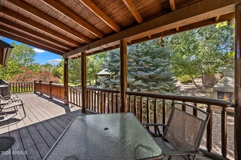 Exterior - 2335 Buffalo Loop N, Overgaard, AZ 85933 photo 6 of 15