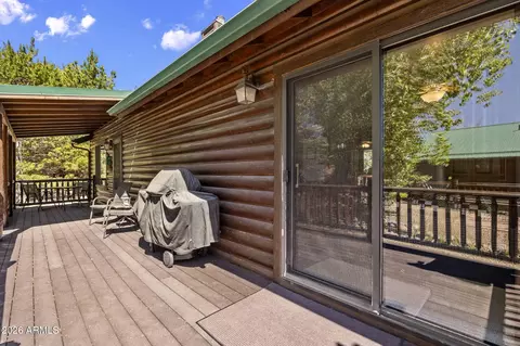 Exterior - 2335 Buffalo Loop N, Overgaard, AZ 85933 photo 7 of 15