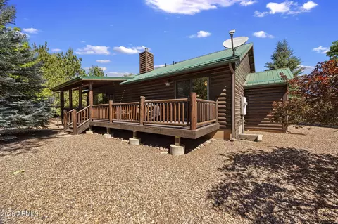 Exterior - 2335 Buffalo Loop N, Overgaard, AZ 85933 photo 11 of 15