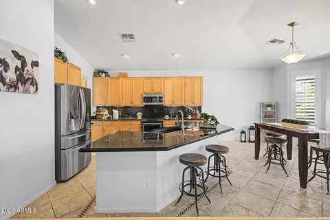 Kitchen - 1748 E Iris Dr, Chandler, AZ 85286 photo 1 of 7