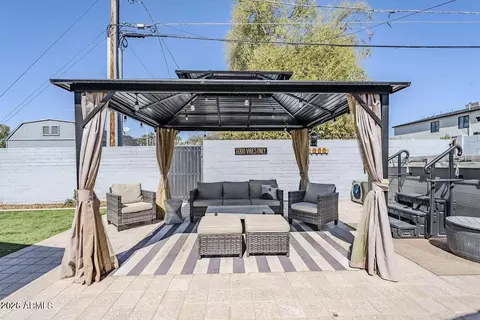 Exterior - 4402 E Montecito Ave, Phoenix, AZ 85018 photo 4 of 5