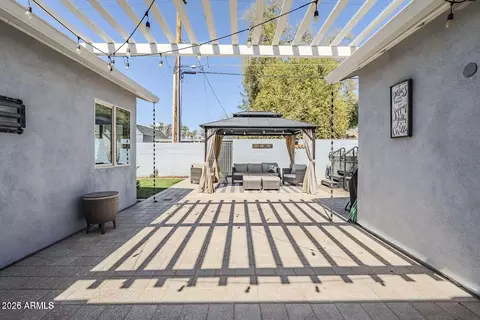 Exterior - 4402 E Montecito Ave, Phoenix, AZ 85018 photo 2 of 5