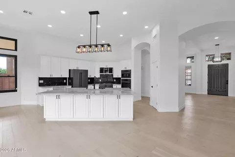 5559 E Sheena Dr, Scottsdale, AZ 85254