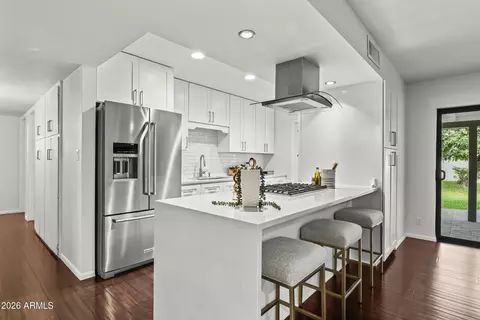 Kitchen - 115 Encanto Dr, Tempe, AZ 85281 photo 2 of 6
