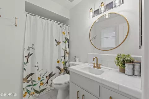 Bath - 115 Encanto Dr, Tempe, AZ 85281 photo 5 of 7