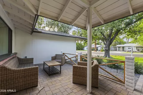 Exterior - 115 Encanto Dr, Tempe, AZ 85281 photo 3 of 16