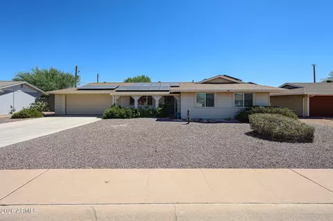 11621 N Desert Hills Dr W, Sun City, AZ 85351