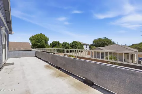 Exterior - 2585 E Harrison Ct, Gilbert, AZ 85295 photo 2 of 5