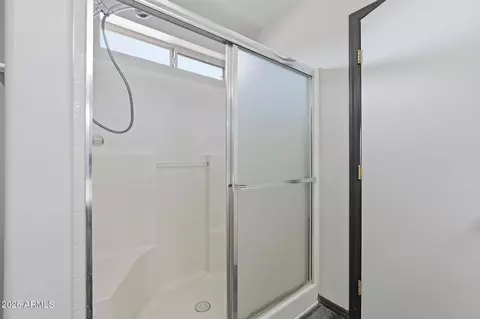 Bath - 2585 E Harrison Ct, Gilbert, AZ 85295 photo 1 of 3