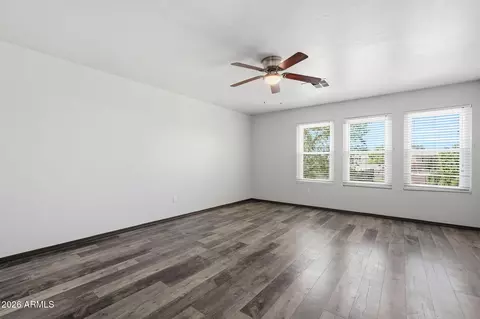 Living - 2585 E Harrison Ct, Gilbert, AZ 85295 photo 3 of 3