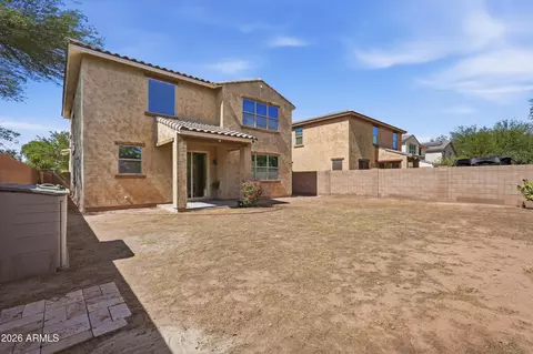 Exterior - 119 E Chelsea Ln, Gilbert, AZ 85295 photo 2 of 5