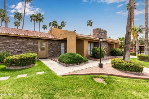 Exterior - 3511 E Baseline Rd #1083, Phoenix, AZ 85042 photo 6 of 9