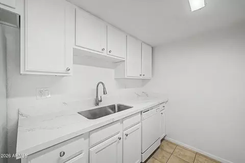 Kitchen - 3511 E Baseline Rd #1083, Phoenix, AZ 85042 photo 3 of 3