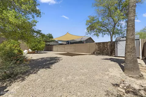 Exterior - 2437 E Grovers Ave, Phoenix, AZ 85032 photo 2 of 33