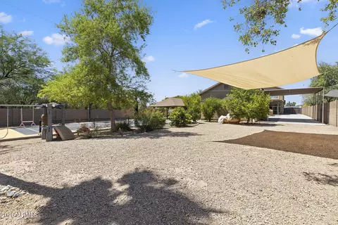 Exterior - 2437 E Grovers Ave, Phoenix, AZ 85032 photo 28 of 33